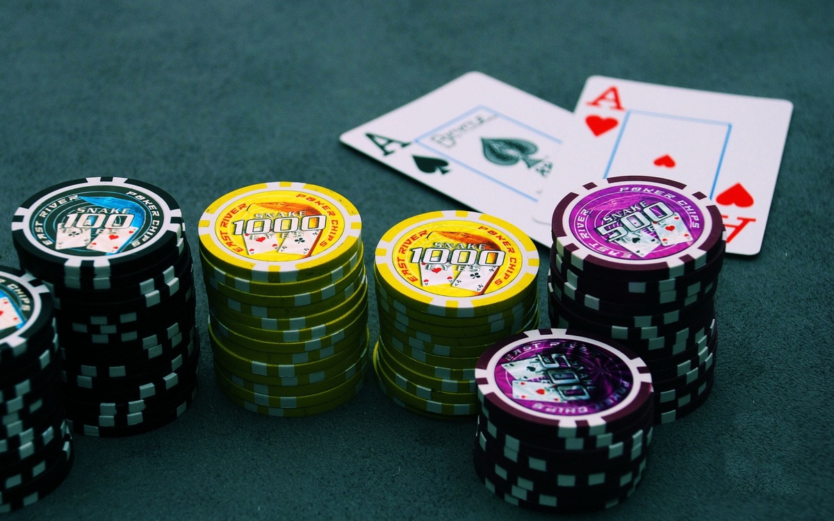Gold Fish Casino کھلاڑیوں کے لیے لائیو کیسینو سیکشن