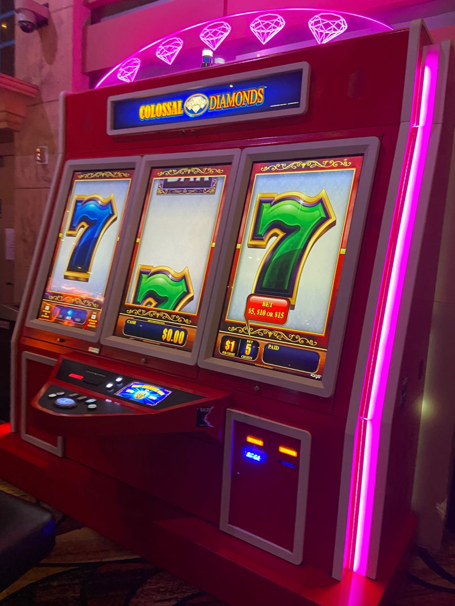 Gold Fish Casino کیسینو میں سلاٹ کھیلنا شروع کریں۔